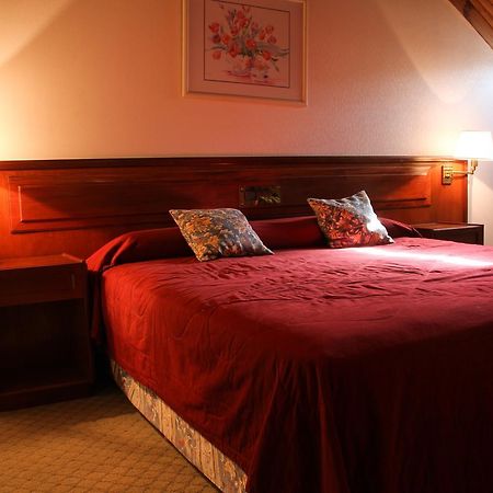 Hotel Reviens Pinamar Eksteriør billede